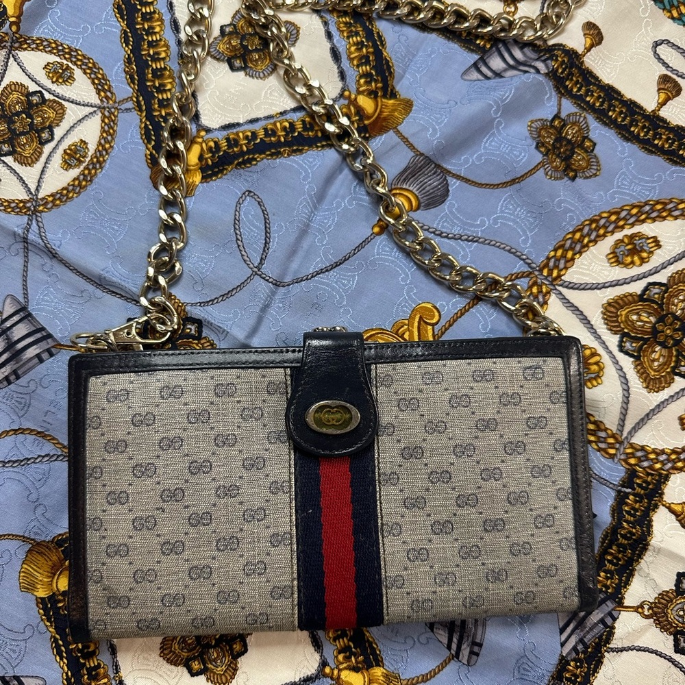 Gucci Black, navy  and Gray red  Gucci chain long wallet vintage.